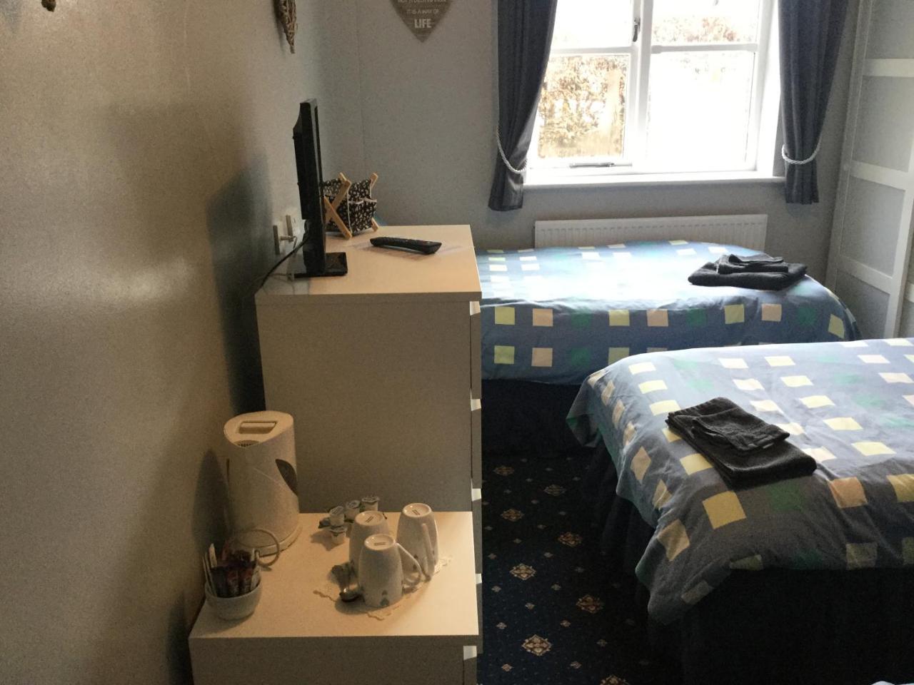 Trem Hyfryd B&B Долгеллау Экстерьер фото
